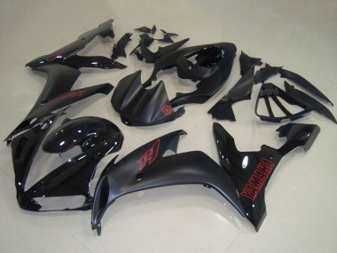 2004-2006 Glossy Black Matte Black Red Yamaha YZF R1 Motorcycle Fairings UK