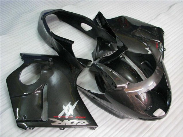 1996-2007 Black Honda CBR1100XX Motorbike Fairings UK 1996-2007 Black Honda CBR1100XX Motorbike Fairings UK