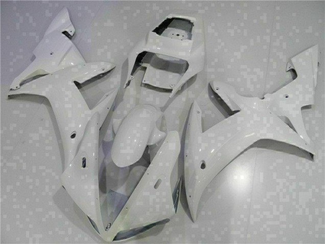 2002-2003 White Yamaha YZF R1 Motorbike Fairing UK 2002-2003 White Yamaha YZF R1 Motorbike Fairing UK