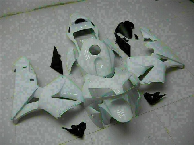 2003-2004 White Honda CBR600RR Motorcyle Fairings & Bodywork UK 2003-2004 White Honda CBR600RR Motorcyle Fairings & Bodywork UK