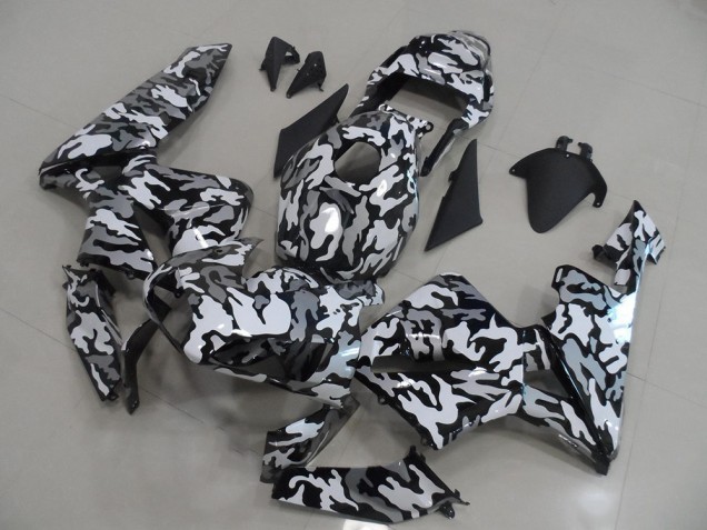 2003-2004 Camo Honda CBR600RR Motorbike Fairing UK 2003-2004 Camo Honda CBR600RR Motorbike Fairing UK