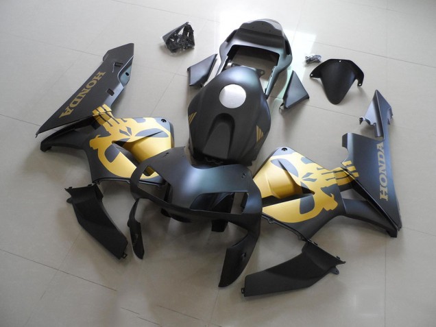 2003-2004 Black Gold Decal Honda CBR600RR Motorcycle Fairings Kit UK 2003-2004 Black Gold Decal Honda CBR600RR Motorcycle Fairings Kit UK