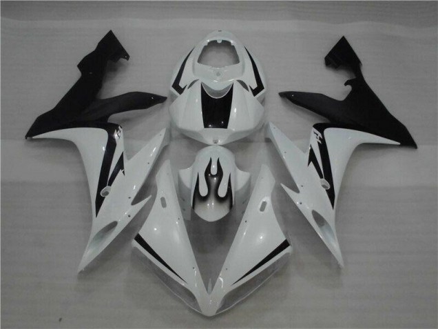 2004-2006 White Black Flame Yamaha YZF R1 Motor Fairings UK 2004-2006 White Black Flame Yamaha YZF R1 Motor Fairings UK