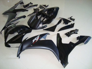 2004-2006 Glossy Black Yamaha YZF R1 Motorbike Fairing UK