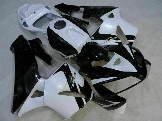 2005-2006 White Black Honda CBR600RR Motorbike Fairing UK 2005-2006 White Black Honda CBR600RR Motorbike Fairing UK