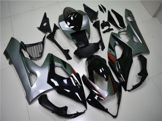 2005-2006 Black Silver Suzuki GSXR 1000 Motorcycle Fairing Kit UK 2005-2006 Black Silver Suzuki GSXR 1000 Motorcycle Fairing Kit UK
