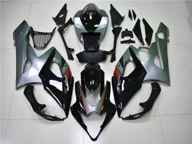 2005-2006 Black Silver Suzuki GSXR 1000 Motorcycle Fairing Kit UK 2005-2006 Black Silver Suzuki GSXR 1000 Motorcycle Fairing Kit UK