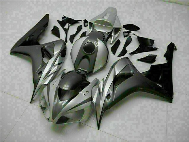 2006-2007 Silver Honda CBR1000RR Motorbike Fairing UK 2006-2007 Silver Honda CBR1000RR Motorbike Fairing UK