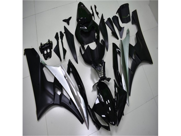 2006-2007 Silver Black Yamaha YZF R6 Bike Fairing UK 2006-2007 Silver Black Yamaha YZF R6 Bike Fairing UK