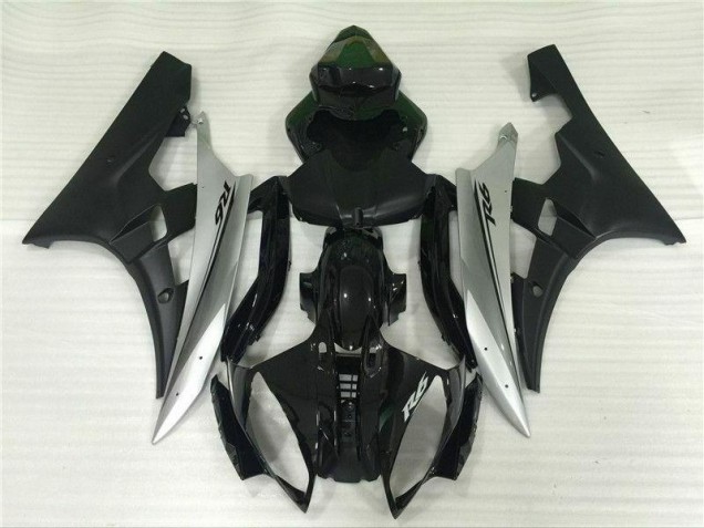 2006-2007 Silver Black Yamaha YZF R6 Motorbike Fairing UK 2006-2007 Silver Black Yamaha YZF R6 Motorbike Fairing UK