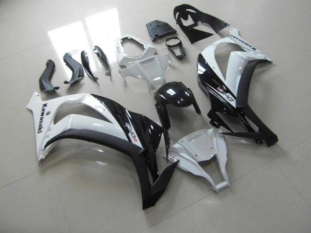 2011-2015 White Black Kawasaki ZX10R Motorbike Fairings UK 2011-2015 White Black Kawasaki ZX10R Motorbike Fairings UK