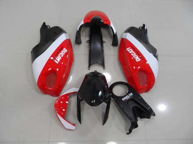 2008-2012 Black Red White Ducati Monster 696 Motorcycle Fairings Kits UK 2008-2012 Black Red White Ducati Monster 696 Motorcycle Fairings Kits UK