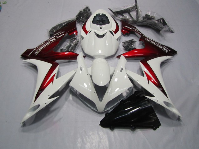 2004-2005 White Red Honda CBR1000RR Motorcycle Fairing Kits UK 2004-2005 White Red Honda CBR1000RR Motorcycle Fairing Kits UK